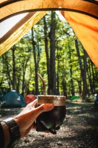Mate en el camping