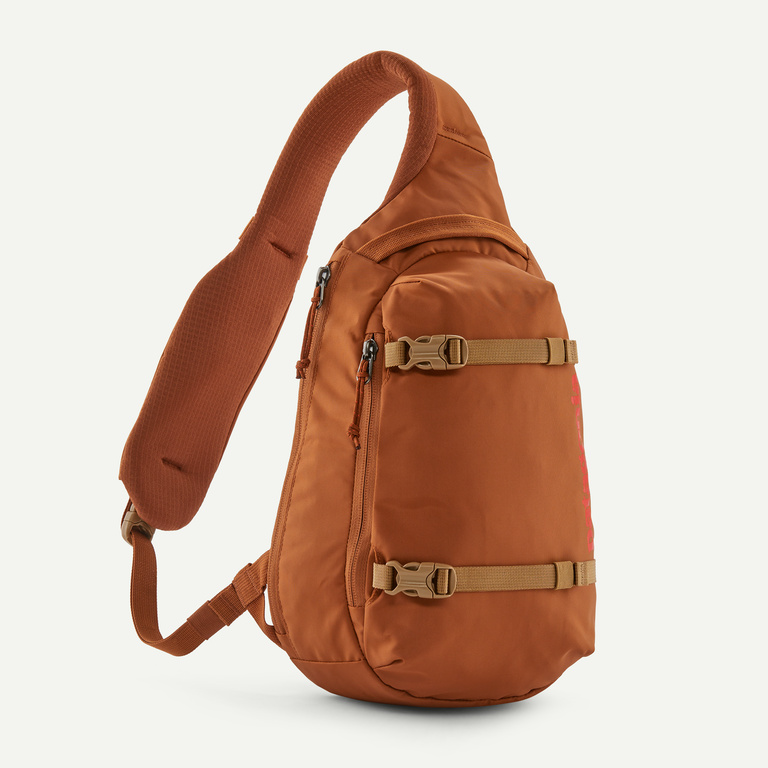 Atom Sling y Hip Pack – accesorios entre prendas más vendidas para deporte urbano