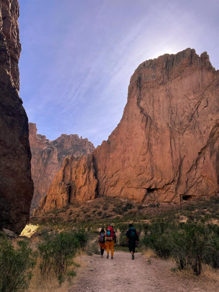 Piedra Parada y el Cañadon de la buitrera