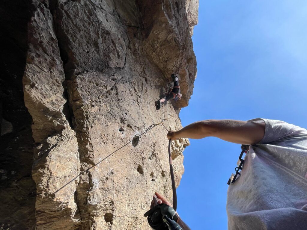 Piedra Parada y el Cañadon de la buitrera: escalada