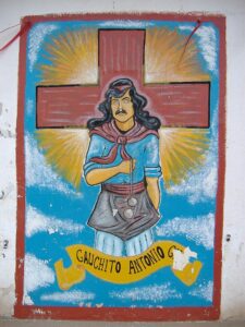 Santuario de Gauchito Gil en la estepa patagonica