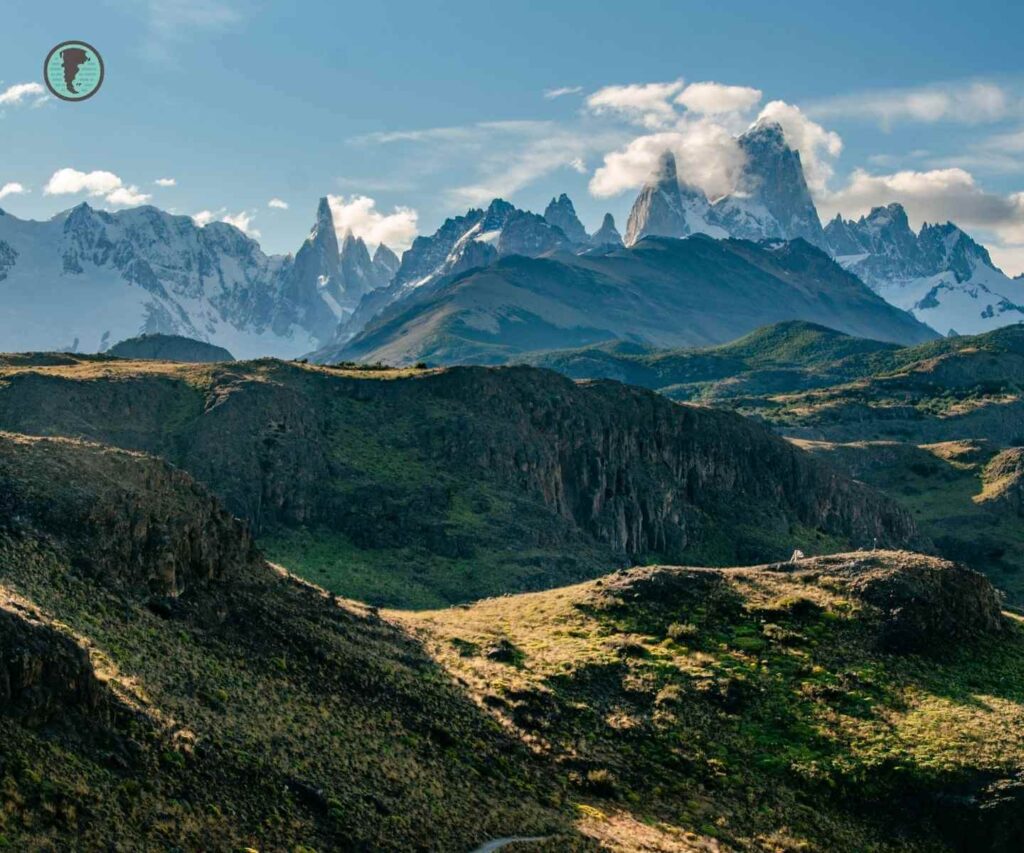Paisaje montañoso con el cerro Fitz Roy desde El Chaltén Patagonia